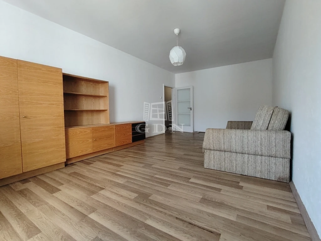 Eladó panellakás, Zalaegerszeg, Landorhegy, 2 szobás lakás eladó
