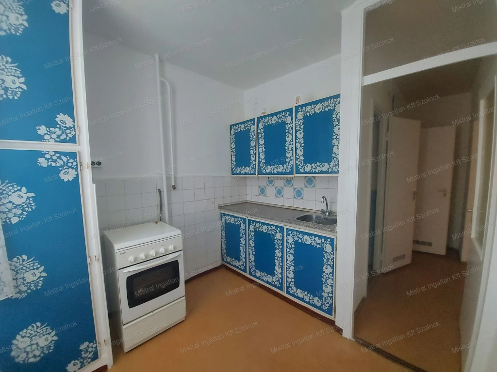 For sale panel flat, Szolnok, Széchenyi-lakótelep