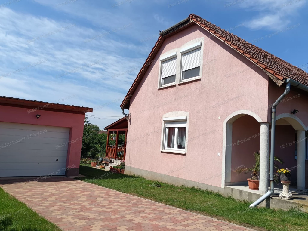 For sale house, Szolnok, Szandaszőlős