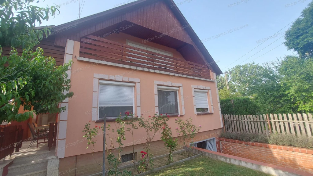 For sale house, Szolnok, Kertváros