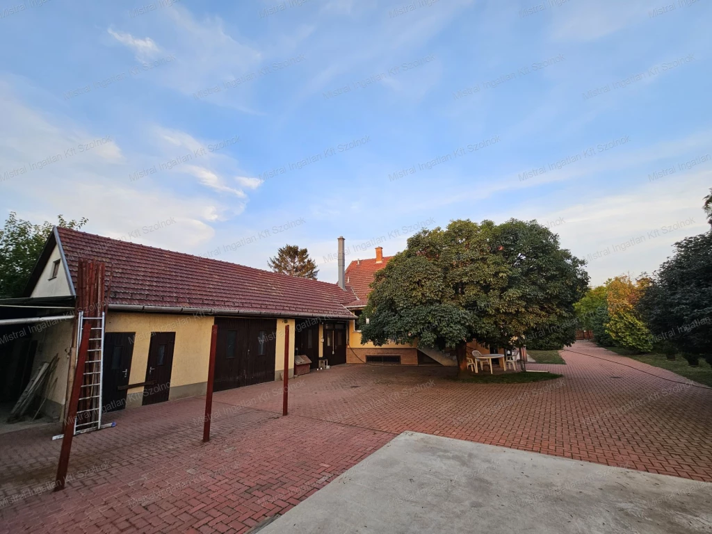 For sale house, Szolnok, Szandaszőlős