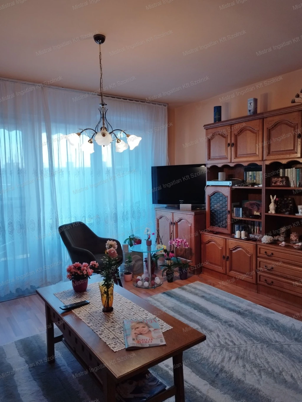 c3-1-name c2-20-name, Szolnok, Belváros