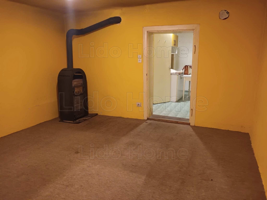 For sale house, Mór