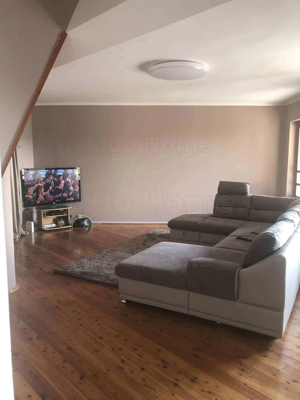 Seregélyesen nagyobb család lakhatására alkalmas családi ház eladó