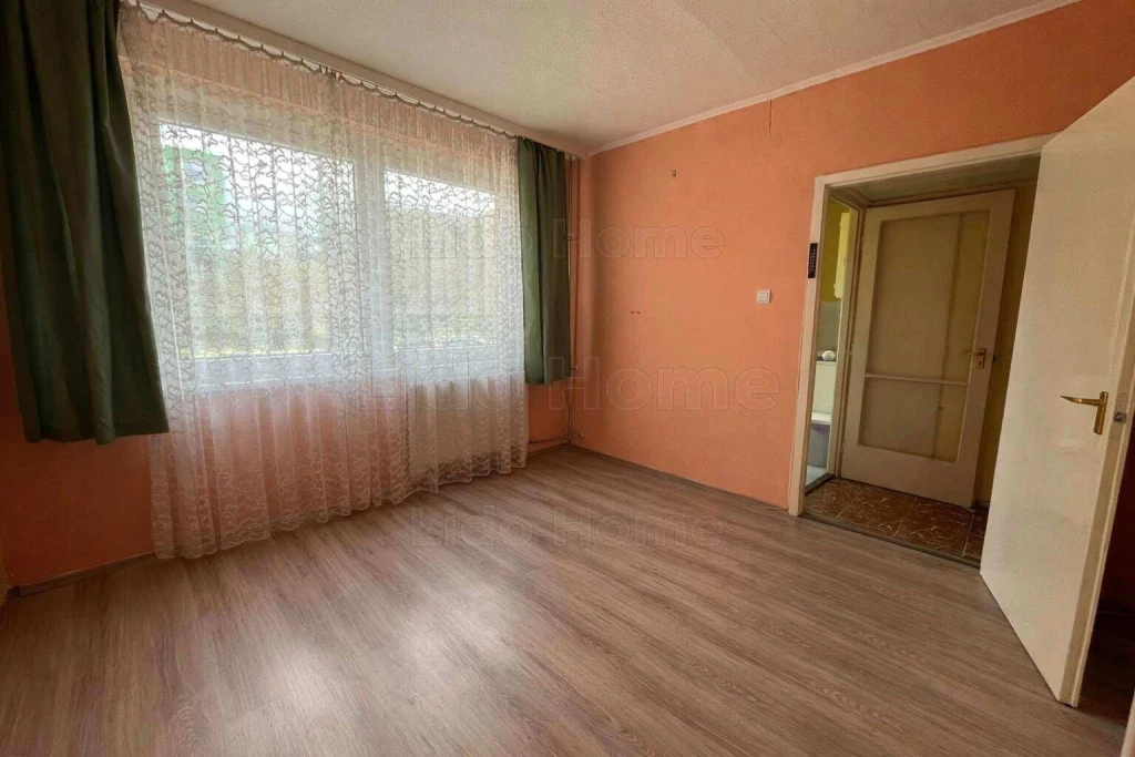 c3-1-name c2-20-name, Mór