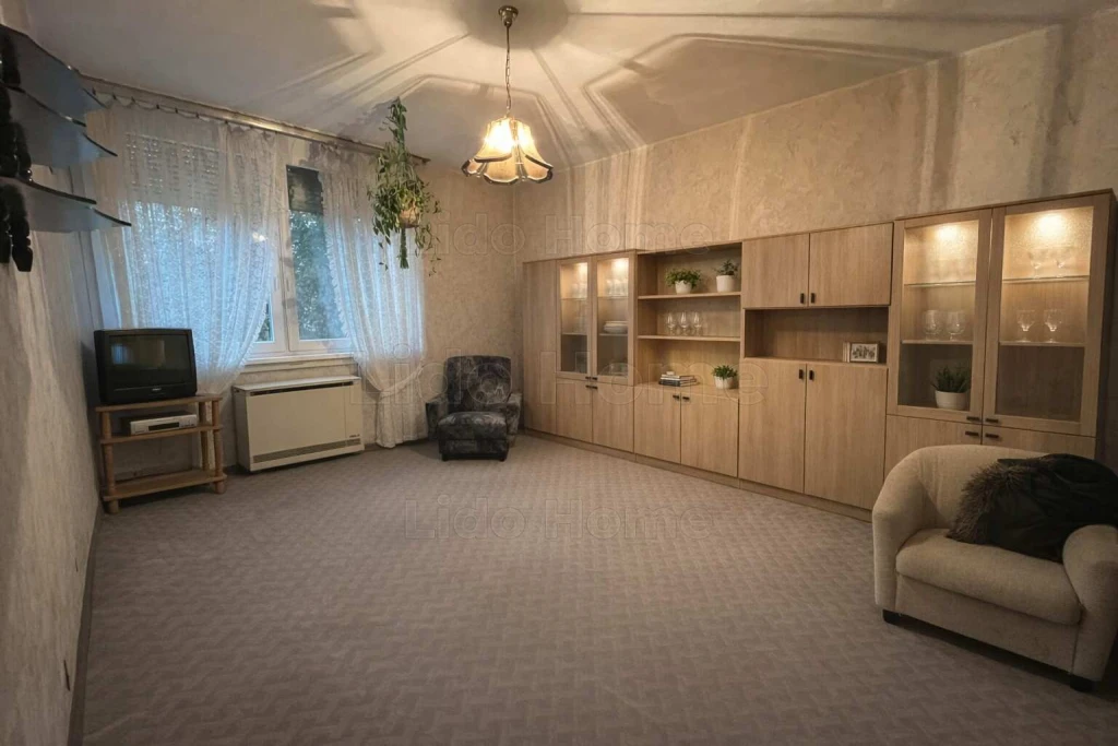 c3-1-name c2-20-name, Mór