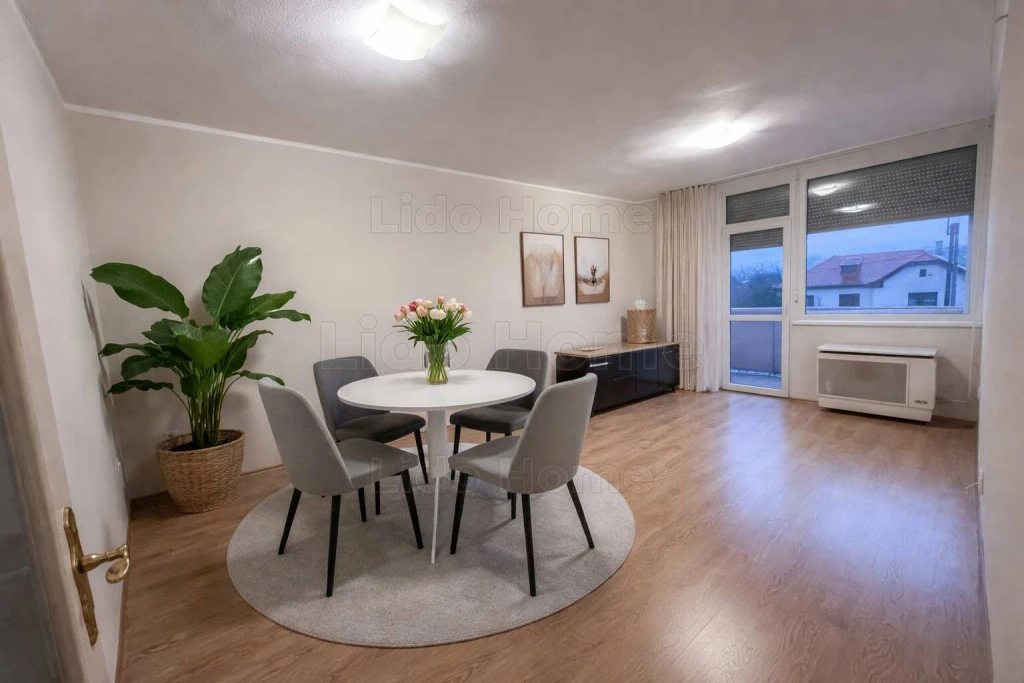 c3-1-name c2-20-name, Mór