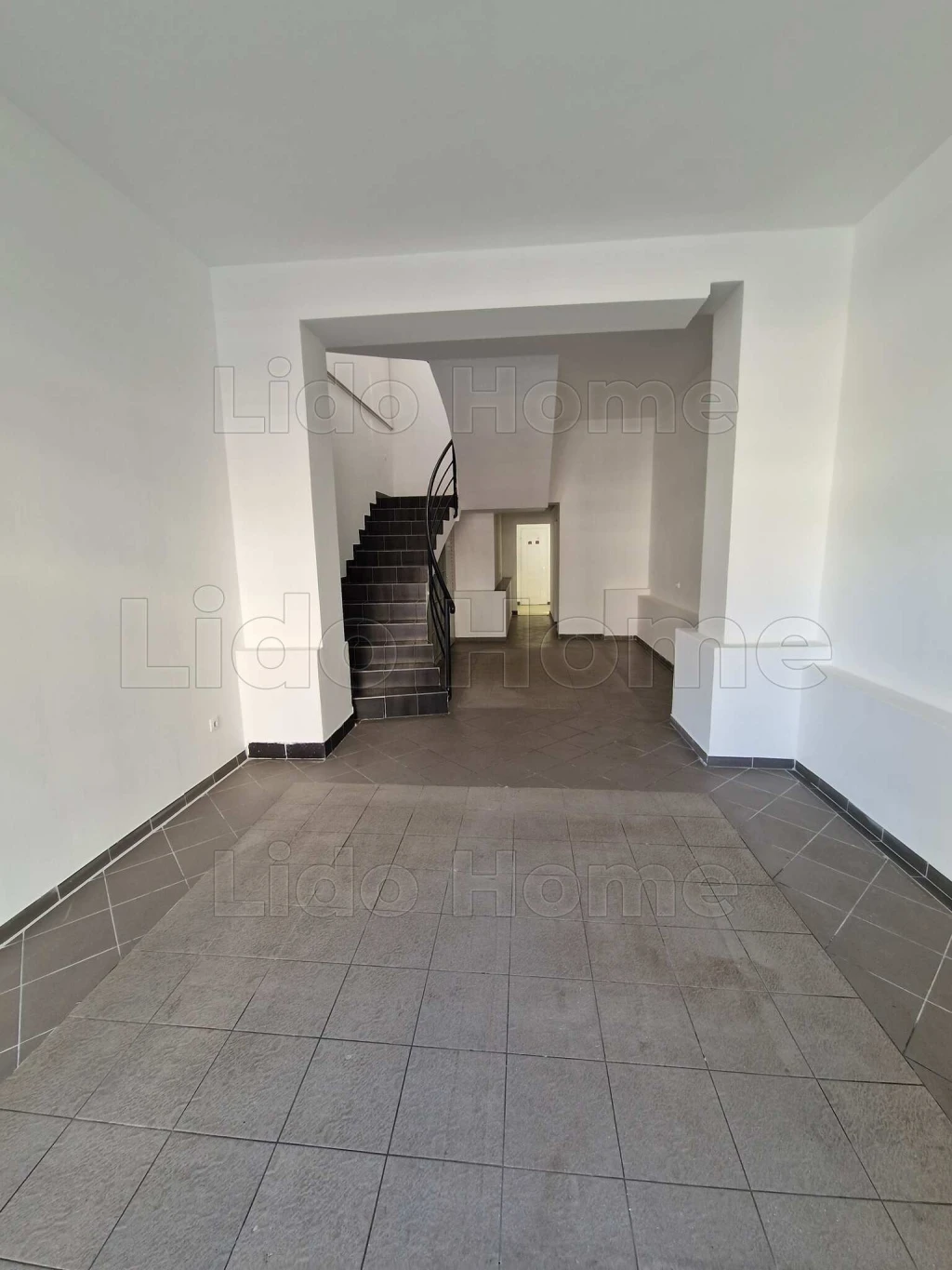 c3-2-name c2-69-name, Székesfehérvár