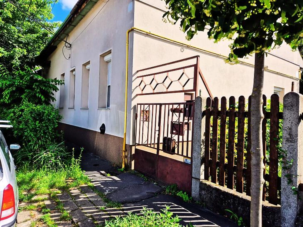 For sale brick flat, Budapest XX. kerület, Kossuthfalva