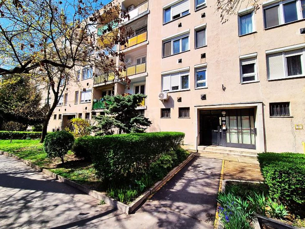 Eladó téglalakás, Budapest XX. kerület, Pesterzsébet