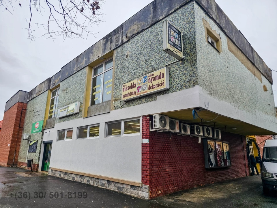 Eladó áruház, Létavértes, Árpád tér 6