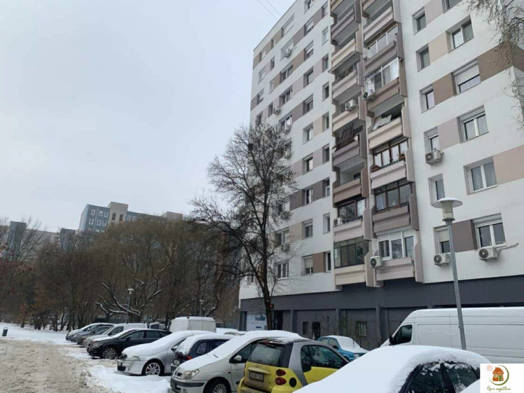 Eladó panellakás, Budapest III. kerület, Békásmegyer, Békásmegyer Duna-felőli oldalon