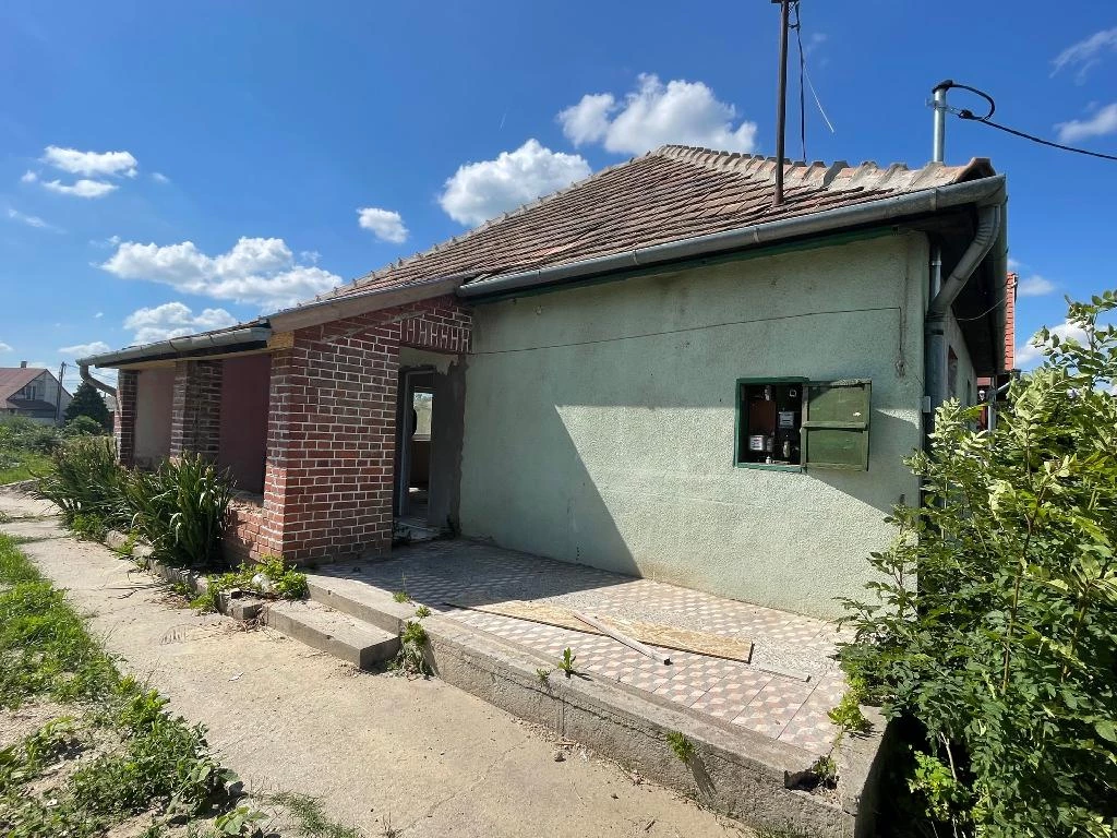 For sale house, Zichyújfalu