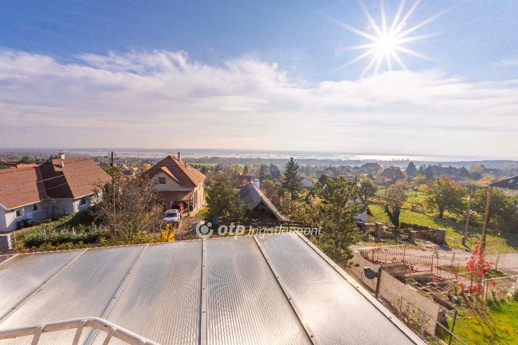 For sale house with a garden, Sukoró