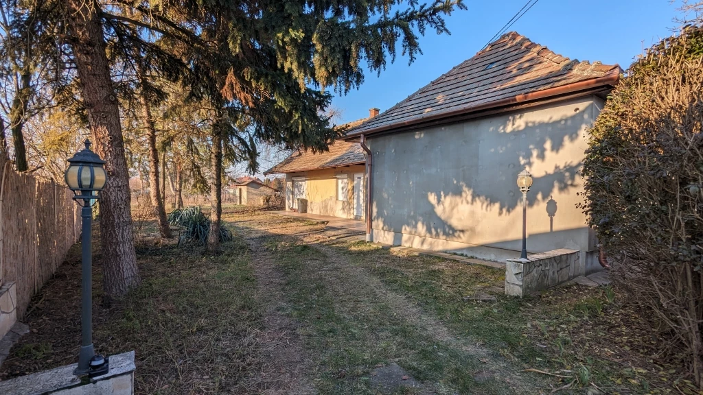 For sale house, Sárbogárd