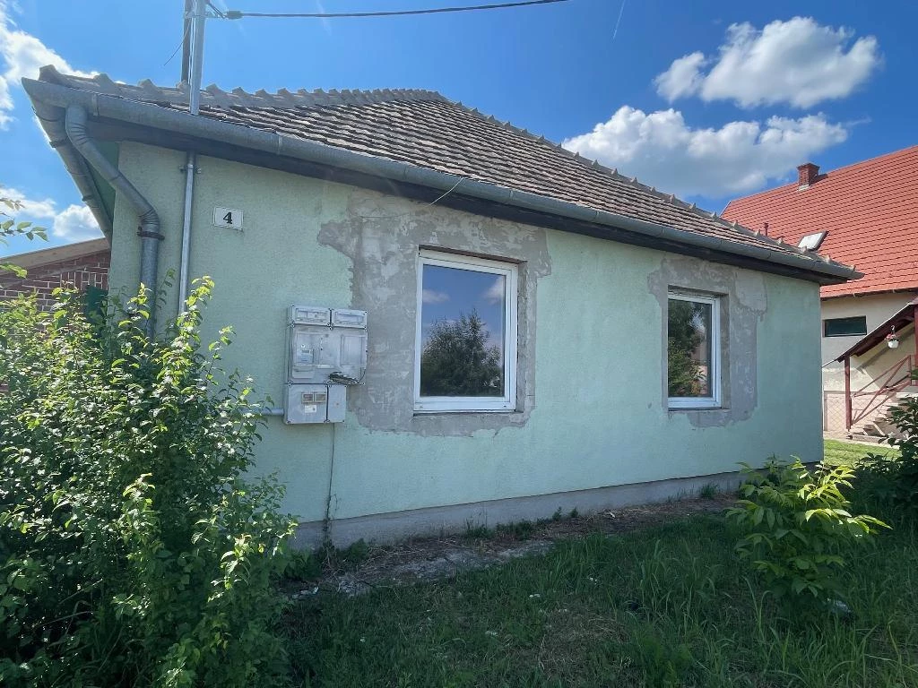 For sale house, Zichyújfalu