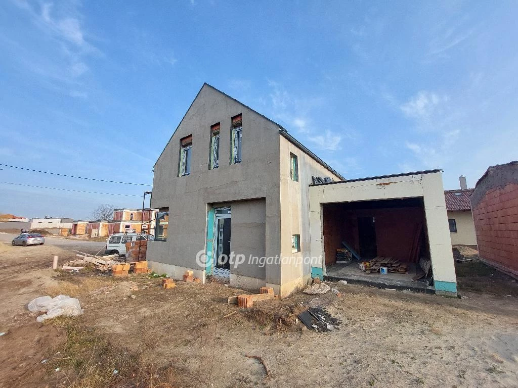 For sale semi-detached house, Székesfehérvár, Maroshegy