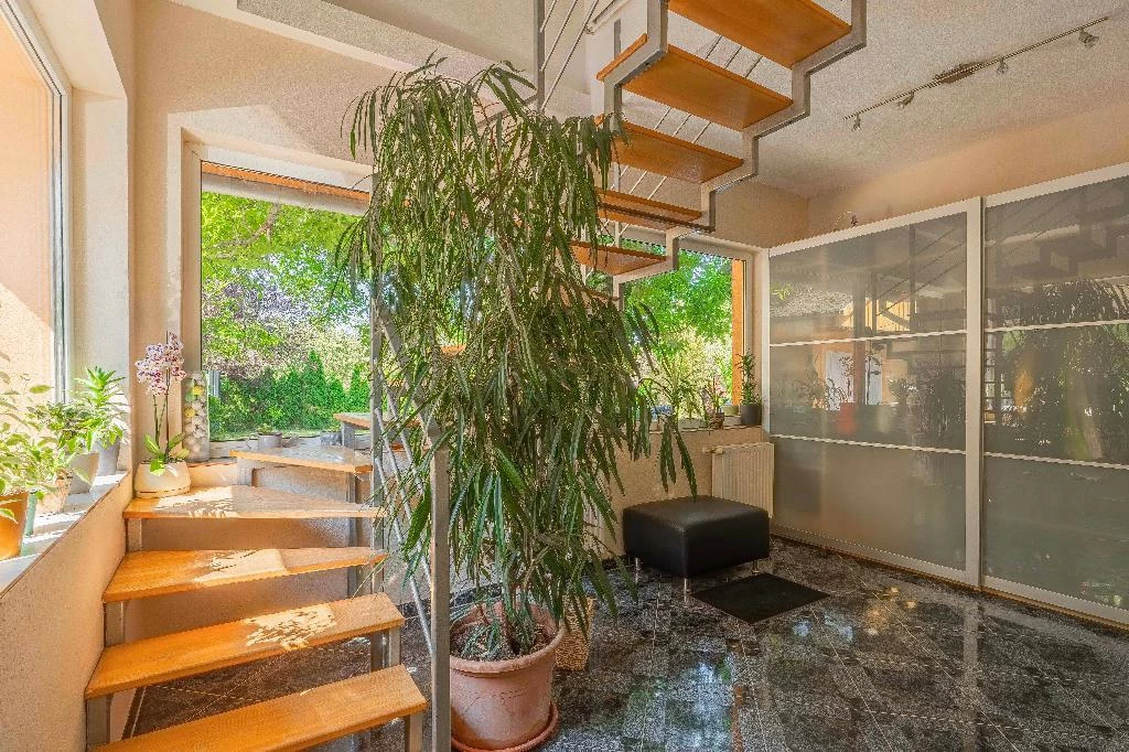 c3-1-name c2-1-name, Gárdony