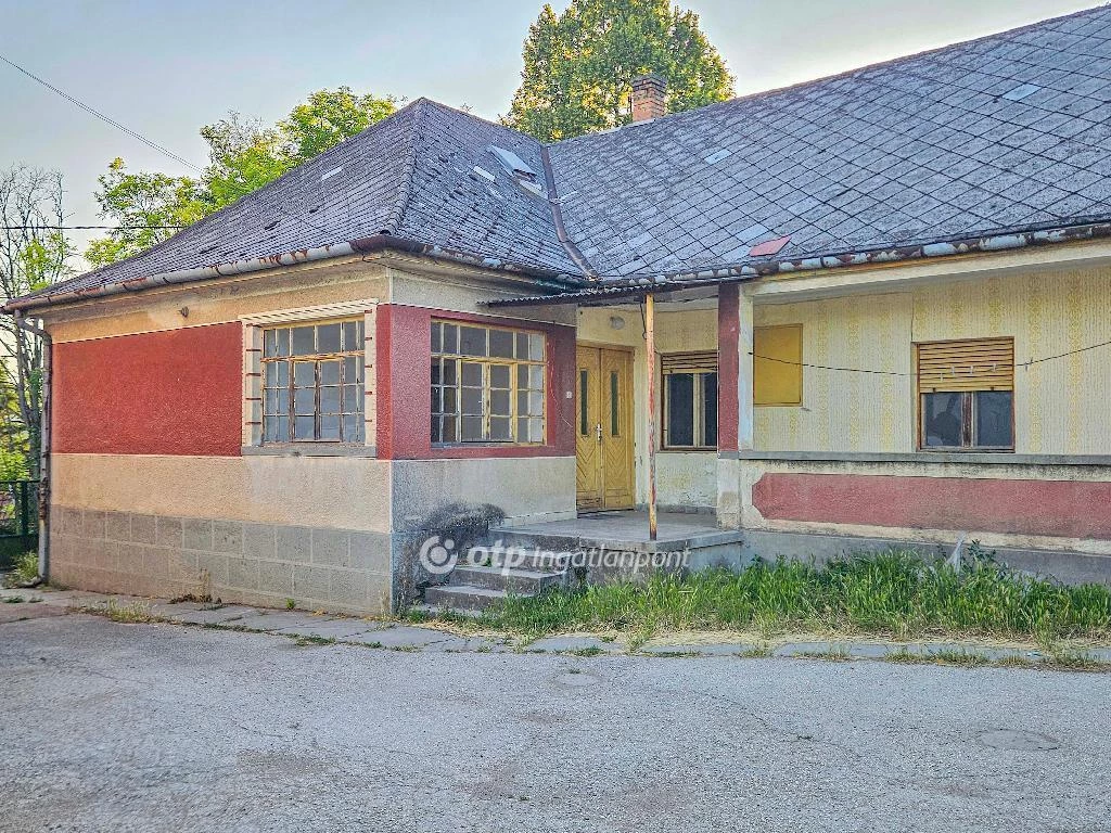 For sale house, Sárkeresztes