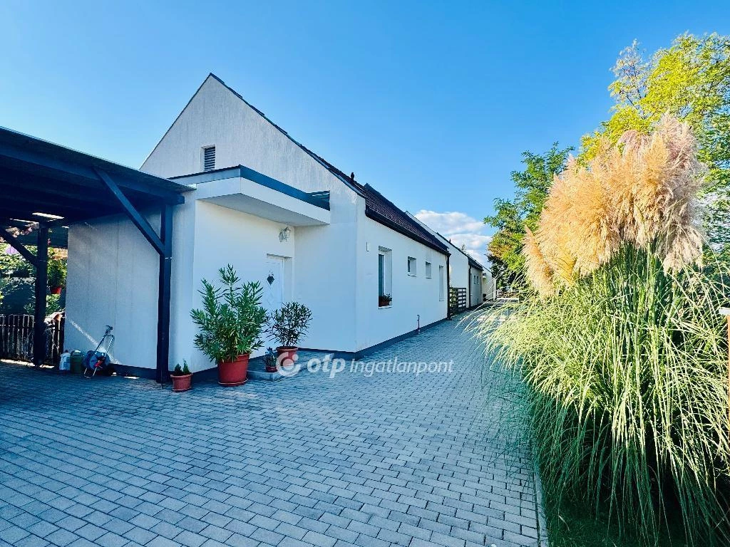 For sale terraced house, Lepsény