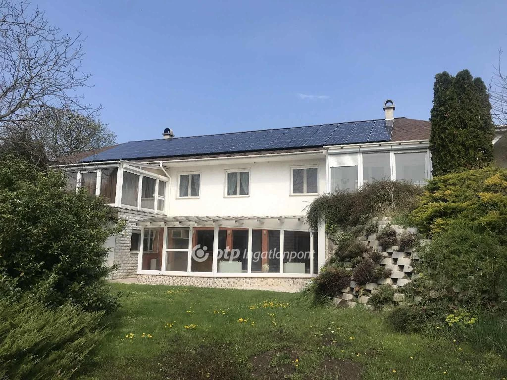 For sale house, Kápolnásnyék