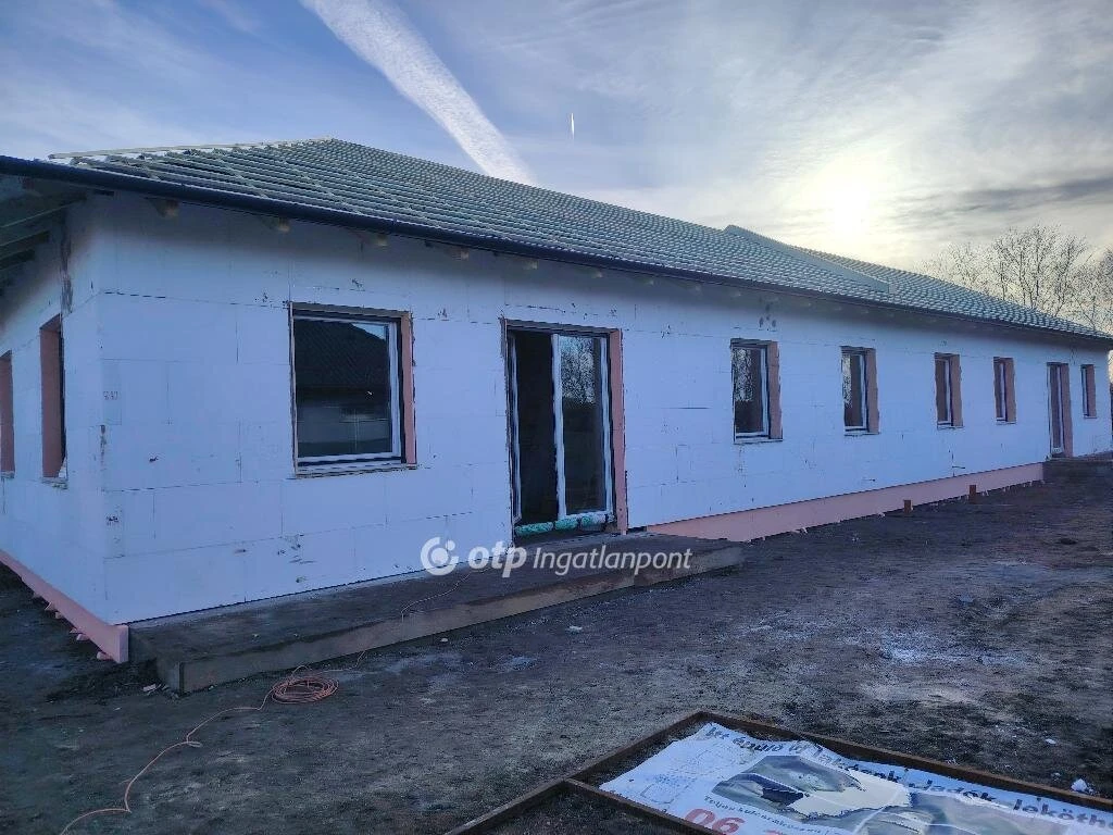 c3-1-name c2-2-name, Velence