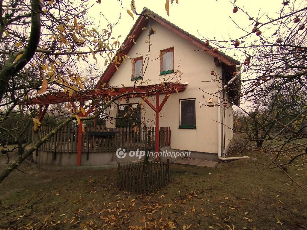 Eladó Ház, Kőszárhegy