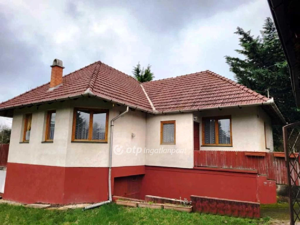 Eladó Ház, Érd