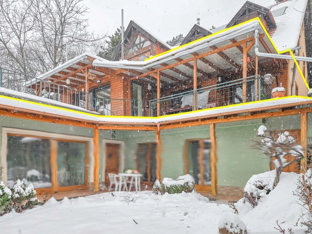 Budakeszi panorámás teraszos lakás