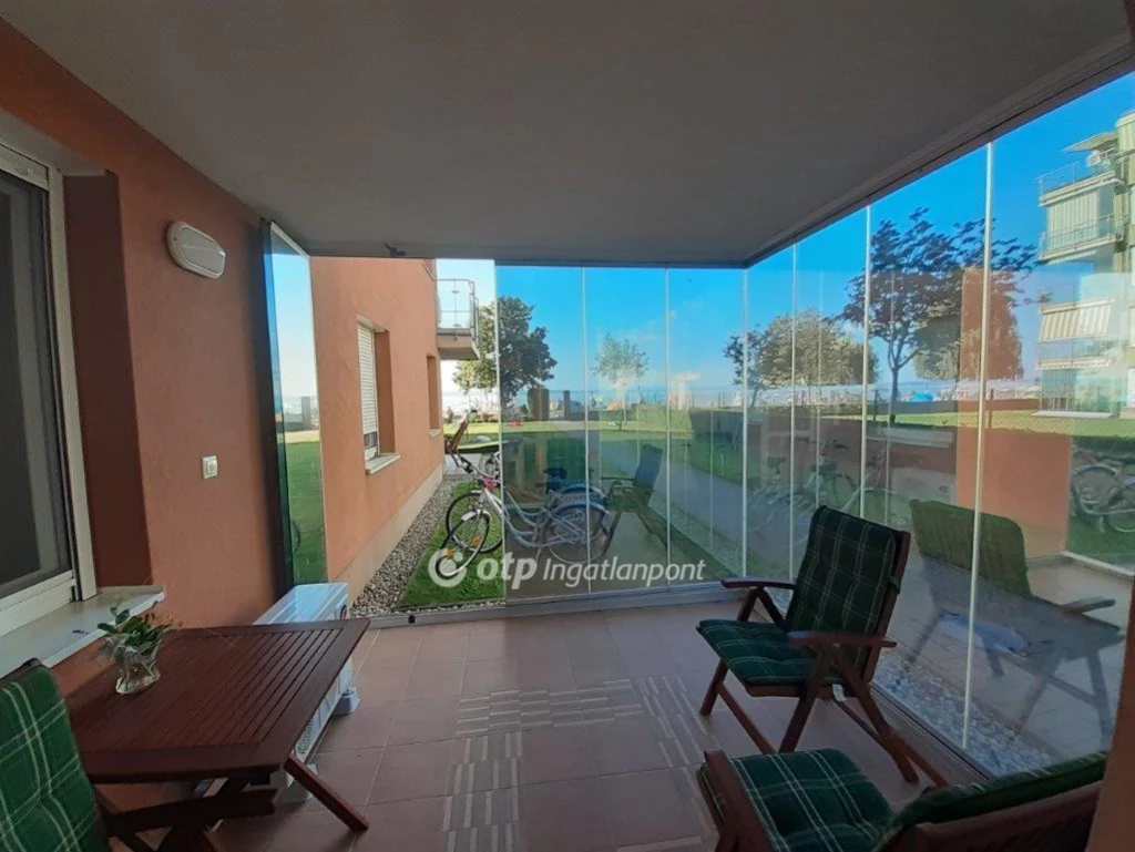 Eladó Lakás, Siófok