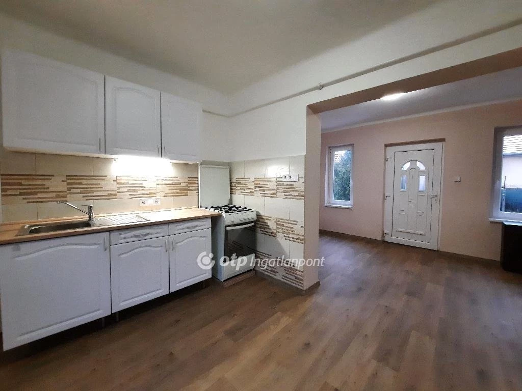 Eladó Ház, Siófok