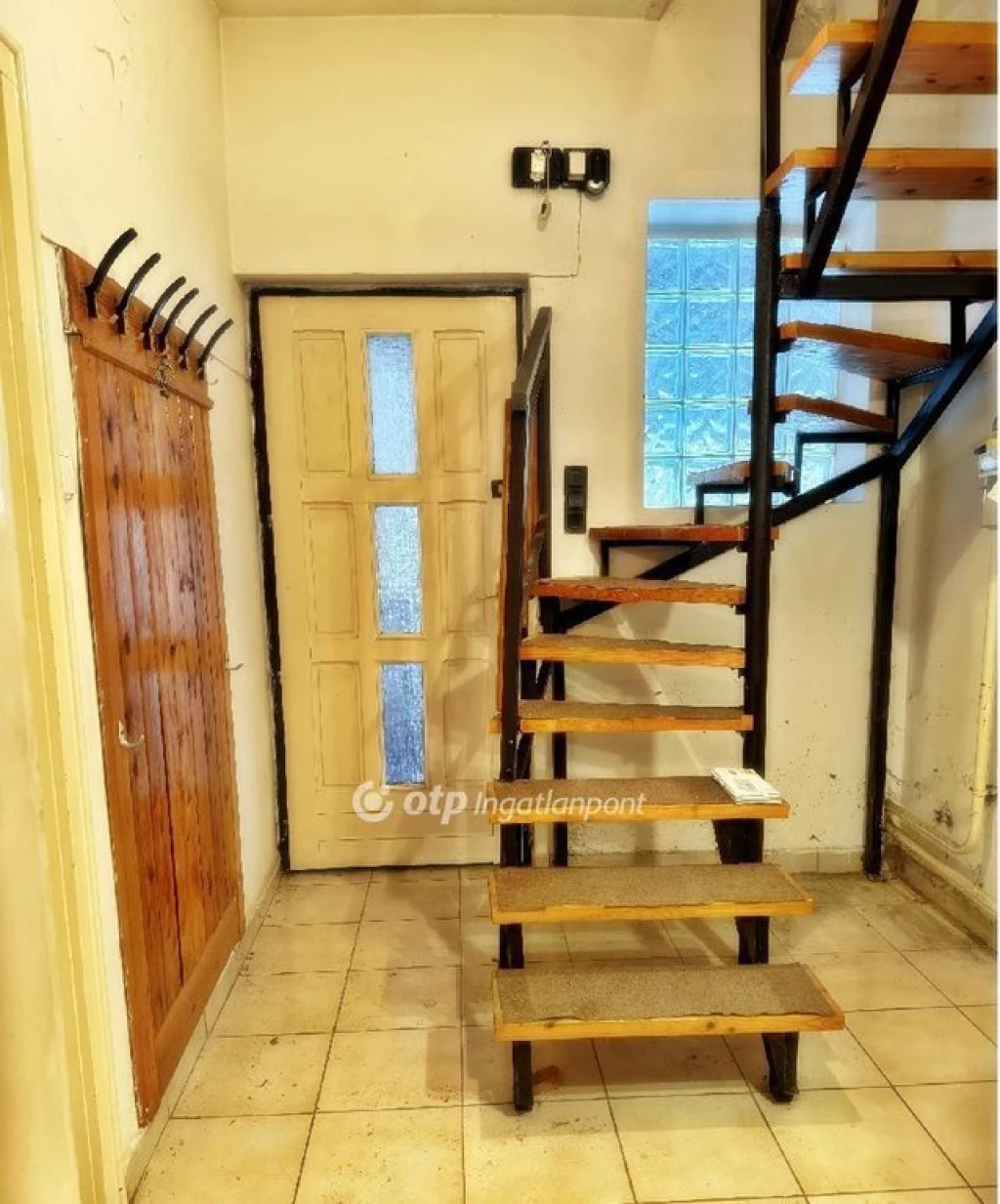 Eladó Ház, Gárdony