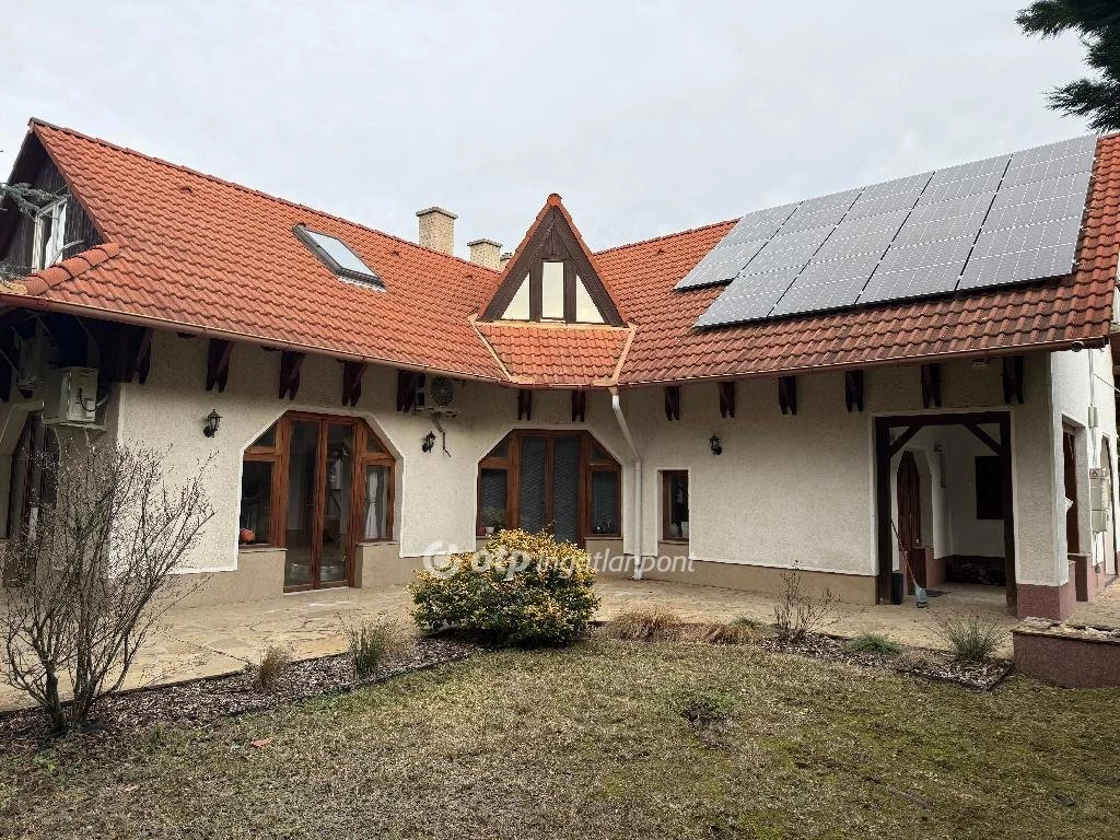 Eladó Ház, Székesfehérvár