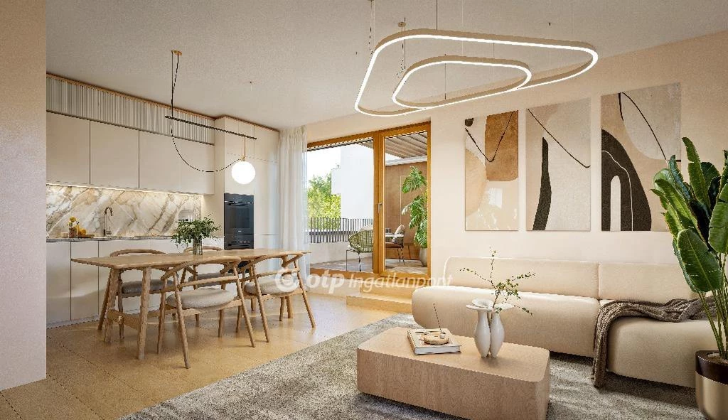 Eladó Lakás, Dunaföldvár