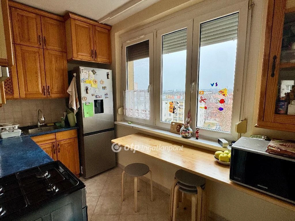 Eladó Lakás, Székesfehérvár