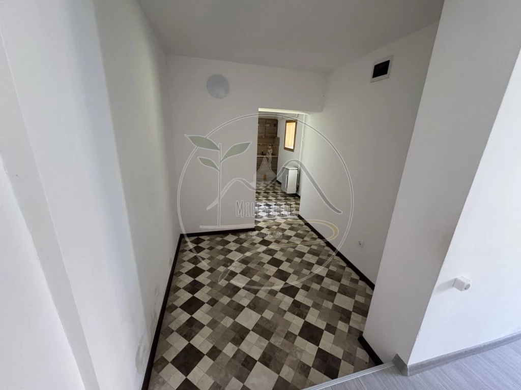 c3-1-name c2-5-name, Gyula, Magyarváros