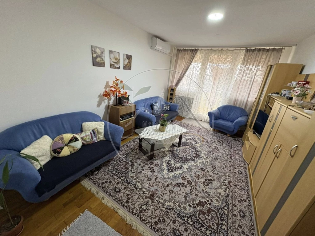 For sale panel flat, Gyula