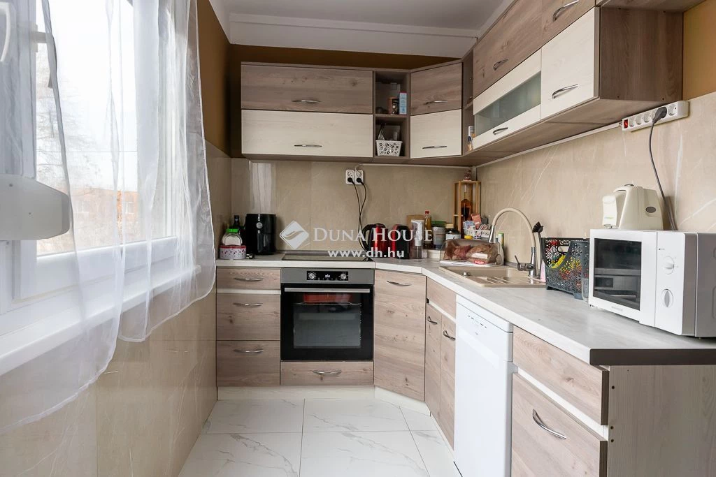 For sale panel flat, Kecskemét