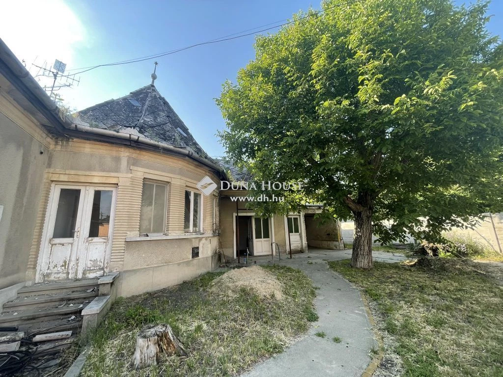 For sale house, Izsák