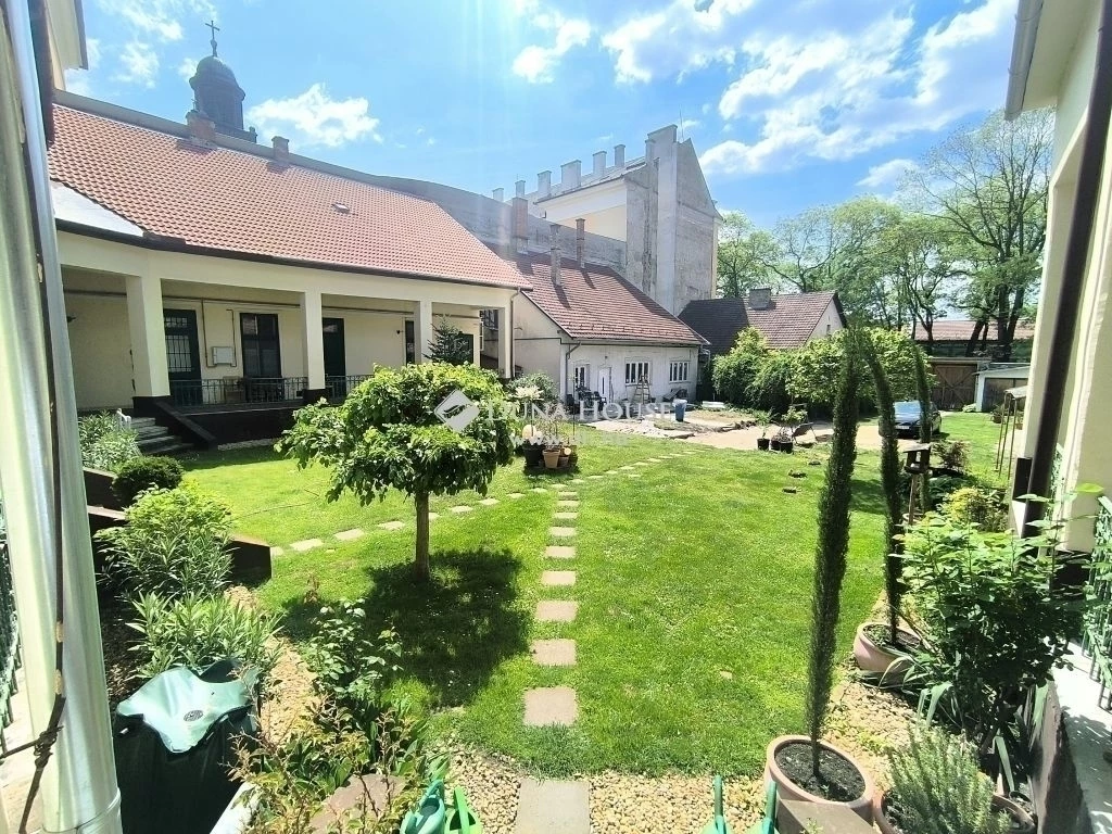 Eladó lakás, Kecskemét