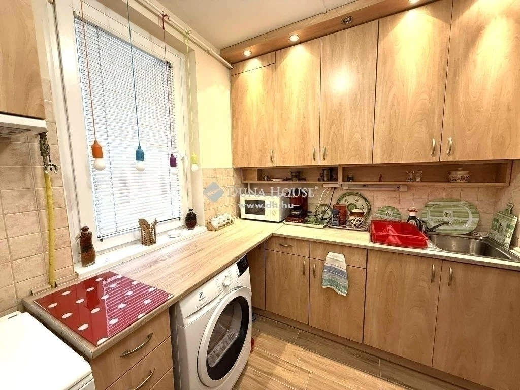 For sale panel flat, Kecskemét