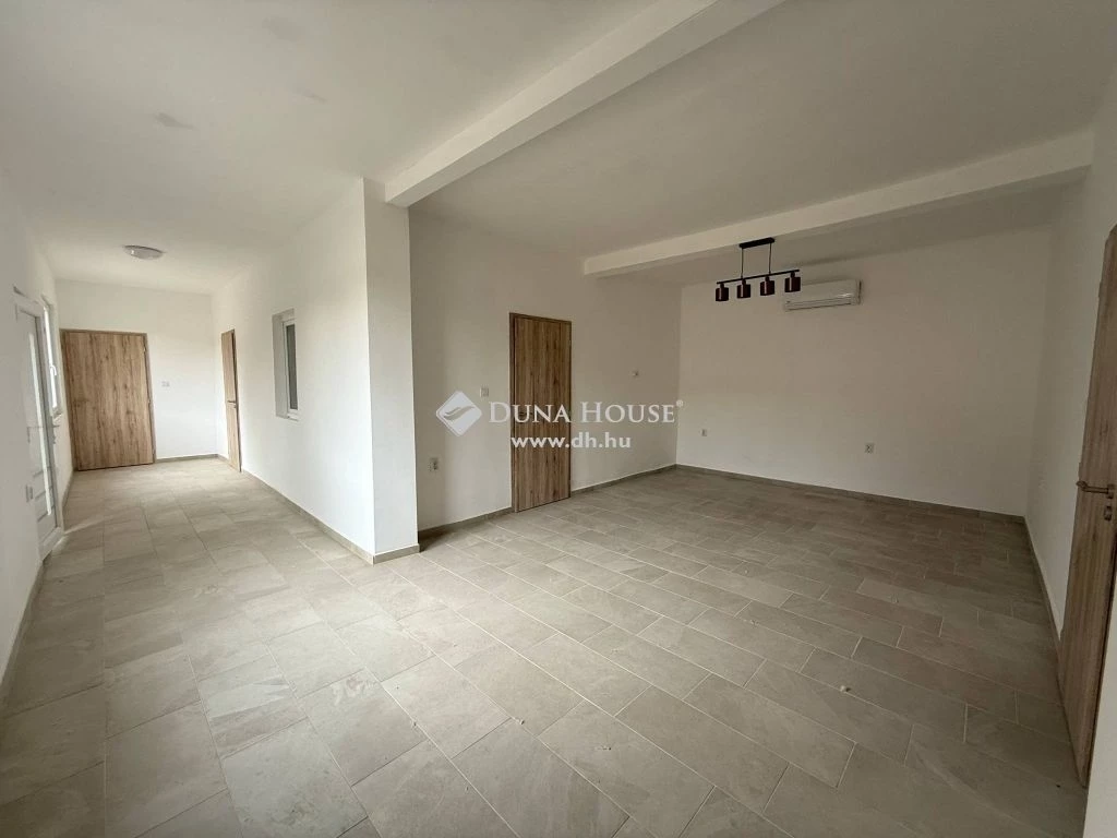 Eladó ház, Harta FELÚJÍTOTT, NAPPALI + 3 SZOBÁS CSALÁDI HÁZ ELADÓ