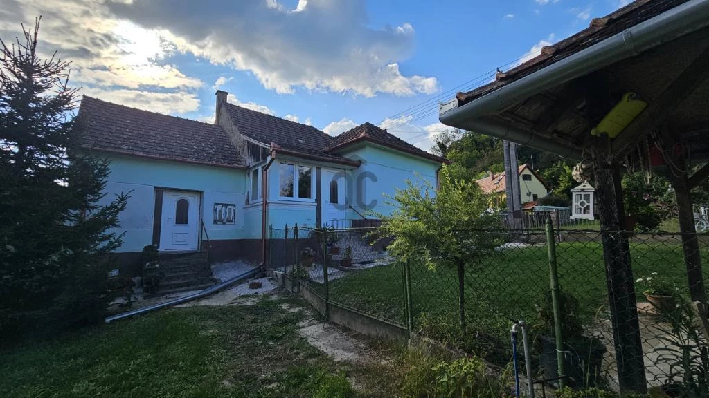 Eladó ház Zalaszabar