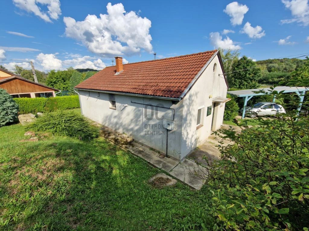 Eladó ház Bázakerettye