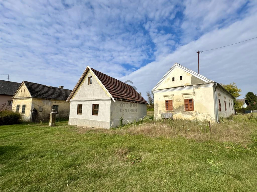 Eladó ház Gyékényes