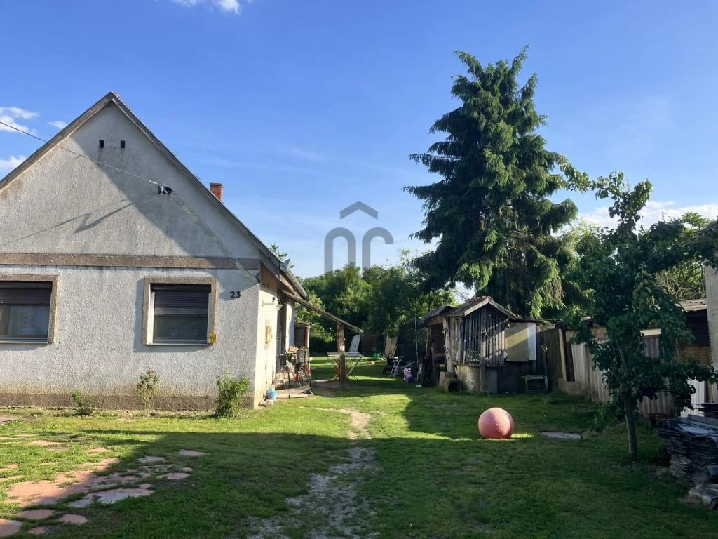 Eladó ház Gyékényes