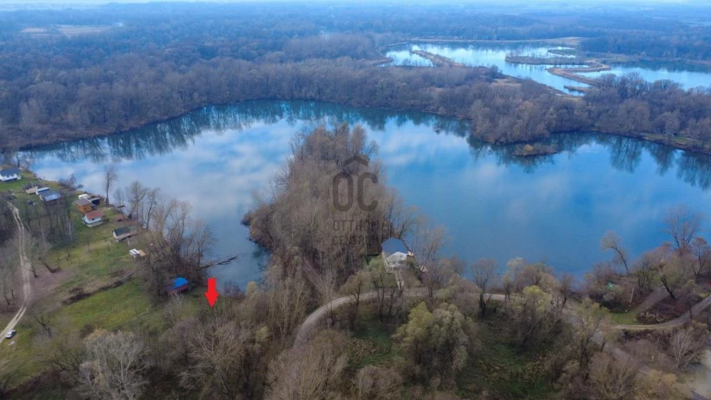 Eladó telek Muraszemenye