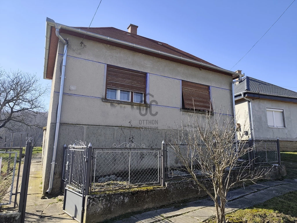 Eladó ház Borsfa