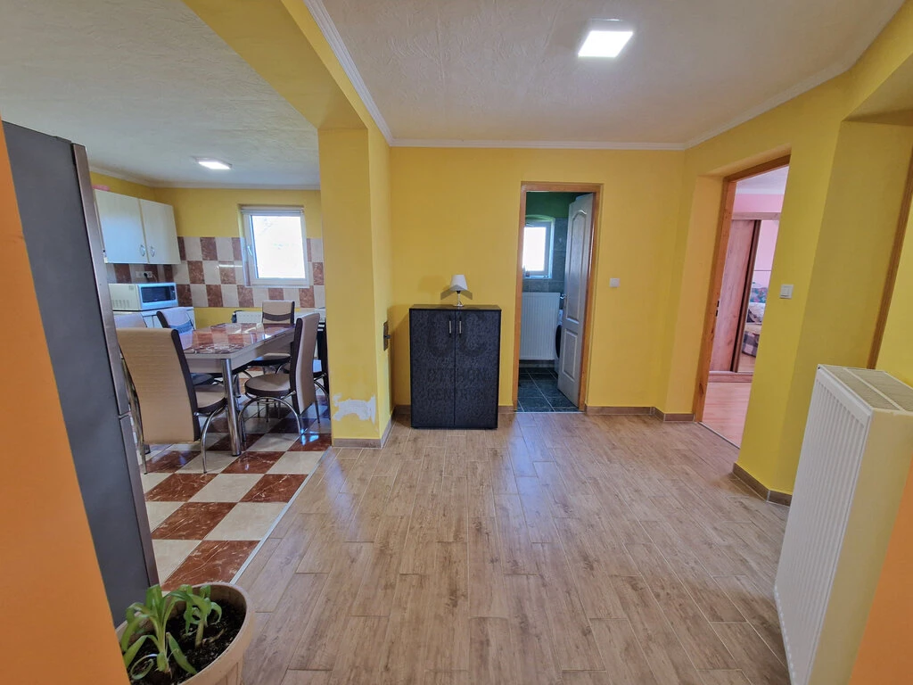 Eladó ház Szentliszló