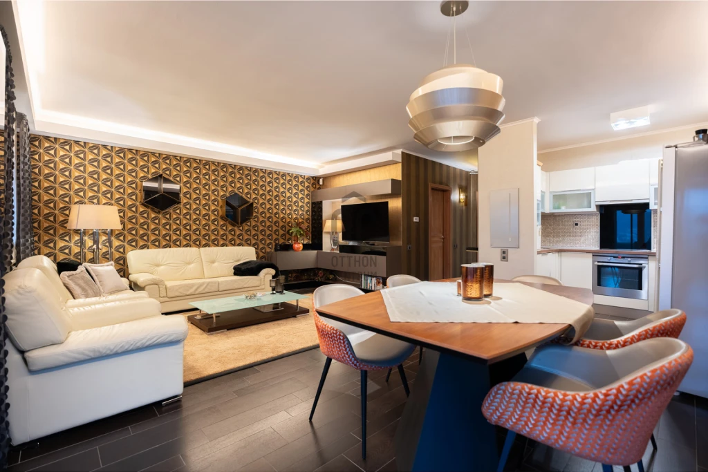 c3-1-name c2-2-name, Budaörs, Budaörs